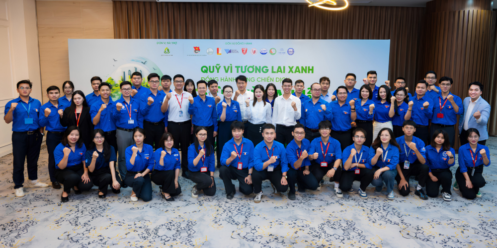 Đồng hành cùng chiến dịch Mùa hè xanh